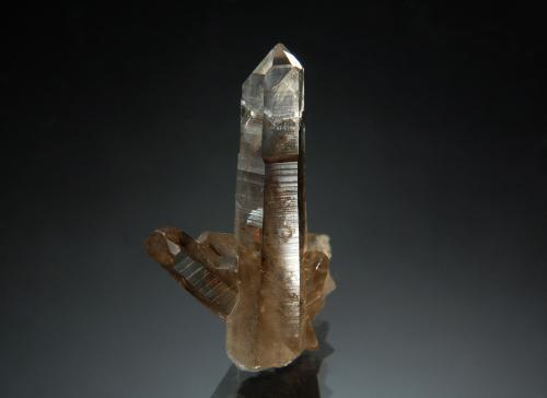 Quartz<br />Sierra Blanca, Sacramento Mountains, White Mountain Wilderness, Lincoln County, New Mexico, USA<br />2.5 x 3.0<br /> (Author: crosstimber)