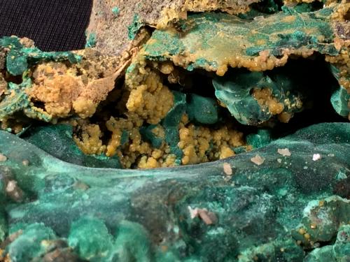 Malachite, Pyromorphite, Cerussite<br />Brown's open pit, Rum Jungle, Batchelor, Coomalie Shire, Northern Territory, Australia<br />100 mm x 90 mm x 30 mm<br /> (Author: Robert Seitz)