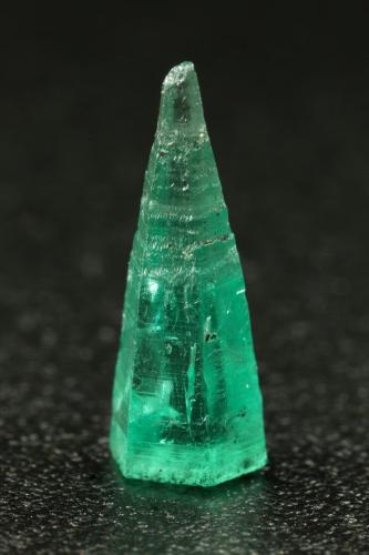 Beryl (variety emerald)<br />La Pita mining district, Municipio Maripí, Western Emerald Belt, Boyacá Department, Colombia<br />9mm<br /> (Author: Fiebre Verde)