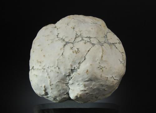 Datolite<br />Houghton County, Michigan, USA<br />2.0 x 6.5 x 7.5 cm.<br /> (Author: crosstimber)
