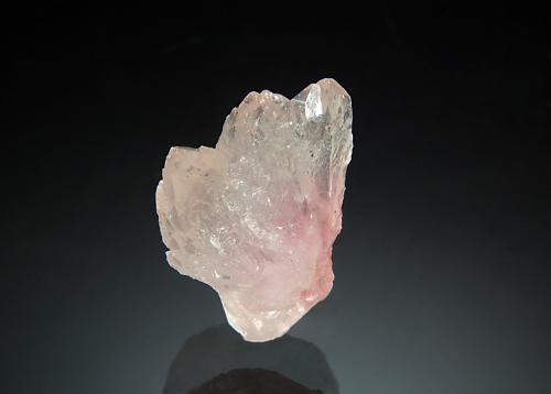 Quartz<br />Parun (Paroon), Wama District (Vama District), Nuristan Province, Afghanistan<br />1.5 x 2.0 cm<br /> (Author: crosstimber)