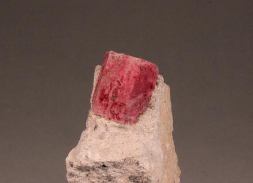 Beryl (variety red beryl)<br />Ruby Violet Claims, Wah Wah Mountains, Beaver County, Utah, USA<br />57mm x 53mm x 37mm<br /> (Author: Don Lum)