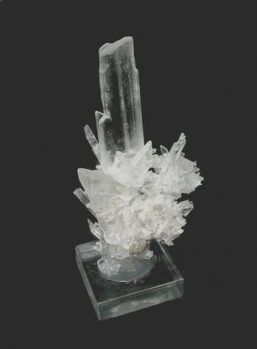 Gypsum, hydroboracite<br />Kohnstein Quarry, Niedersachswerfen, Nordhausen District, Thuringia/Thüringen, Germany<br />5,5 x 3,5 cm<br /> (Author: Andreas Gerstenberg)