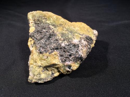 Chromite, Olivine<br />Day Book Chromite Prospect, Burnsville, Yancey County, North Carolina, USA<br />67 mm x 58 mm x 40 mm<br /> (Author: Robert Seitz)