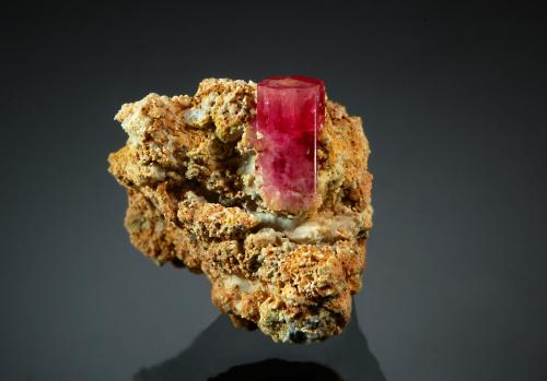 Beryl<br />Ruby Violet Claims, Wah Wah Mountains, Beaver County, Utah, USA<br />2.0 x 2.2 cm<br /> (Author: crosstimber)