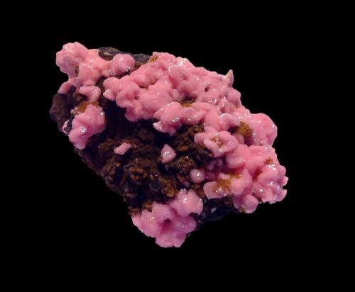 Rhodochrosite<br />Wessels Mine, Hotazel, Kalahari manganese field (KMF), Northern Cape Province, South Africa<br />5.7 cm<br /> (Author: Nunzio)