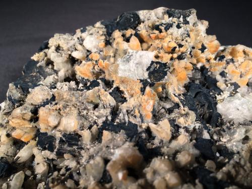 Tetradymite, Quartz<br />Cornwall, England / United Kingdom<br />145 mm x 100 mm x 60 mm<br /> (Author: Robert Seitz)