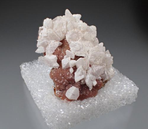 Calcite, Smithsonite, Sphalerite<br />Monte Cristo Mine, Rush, Rush Creek District, Marion County, Arkansas, USA<br />32mm x 28mm x 30mm<br /> (Author: Don Lum)