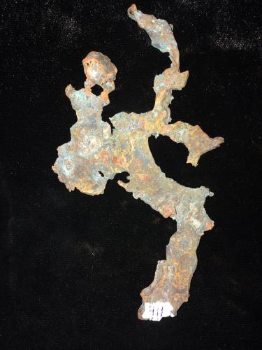 Copper<br />Lake Superior copper district, Keweenaw County, Michigan, USA<br />125 mm x 70 mm x 5 mm<br /> (Author: Robert Seitz)