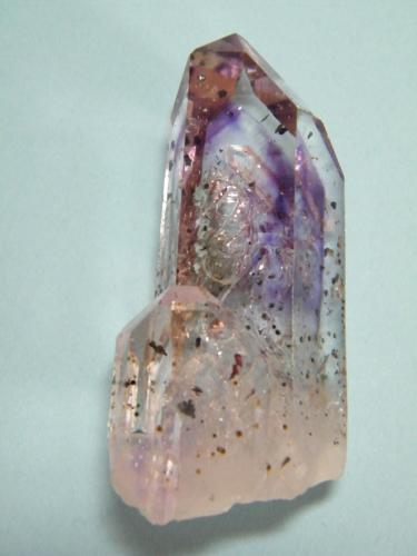 Quartz var Amethyst<br />Brandberg area, Erongo Region, Namibia<br />28mm x 59mm x 17mm<br /> (Author: Heimo Hellwig)