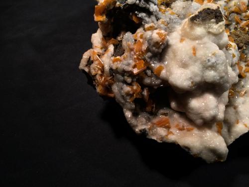 Wulfenite, Calcite<br />Mina Erupción (Mina Ahumada), Sierra de Los Lamentos, Municipio Ahumada, Chihuahua, México<br />265 mm x 190 mm x 105 mm<br /> (Author: Robert Seitz)