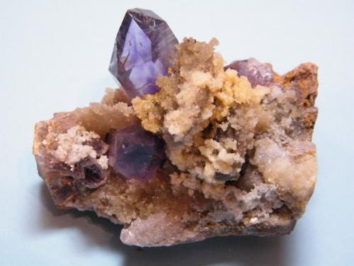 Quartz (variety amethyst)<br />Goboboseb Mountains, Brandberg area, Erongo Region, Namibia<br />74mm x 56mm x 47mm<br /> (Author: Heimo Hellwig)