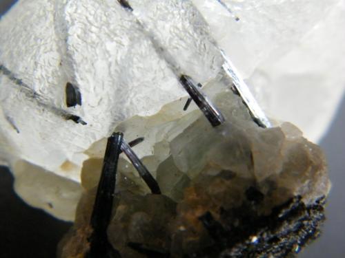 Fluorite with Schorl inclusions<br />Erongo Mountain, Usakos, Erongo Region, Namibia<br />40mm x 40mm x 40mm<br /> (Author: Heimo Hellwig)