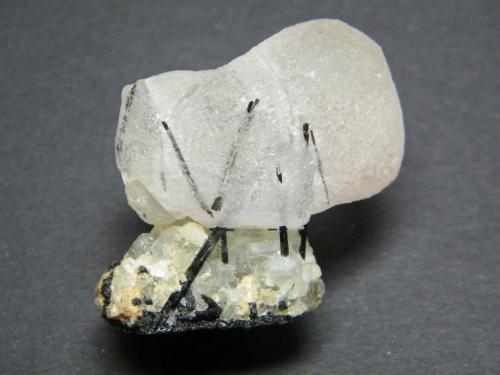 Fluorite with Schorl inclusions<br />Erongo Mountain, Usakos, Erongo Region, Namibia<br />40mm x 40mm x 40mm<br /> (Author: Heimo Hellwig)
