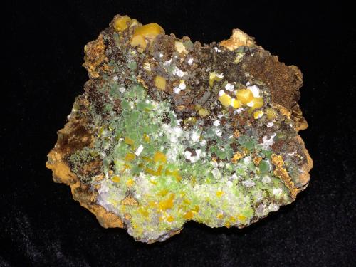 Mimetite, Wulfenite<br />Ojuela Mine, Mapimí, Municipio Mapimí, Durango, Mexico<br />130 mm x 100 mm x 75 mm<br /> (Author: Robert Seitz)