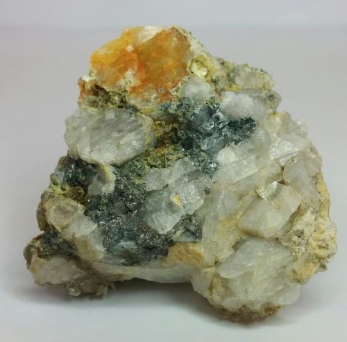 Arsenopirita, cuarzo<br />Cuesta de la Plata Mine, Cuesta de la Plata, Bustarviejo, Comarca Sierra Norte, Community of Madrid, Spain<br />4 x 3 cm<br /> (Autor: FranHB)