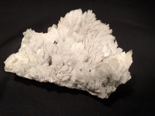 Barite<br />La Unión Mines, Mines of the Cartagena-La Unión mountain range, Cartagena, Comarca Campo de Cartagena, Region of Murcia (Murcia), Spain<br />107 mm x 75 mm x 40 mm<br /> (Author: Robert Seitz)