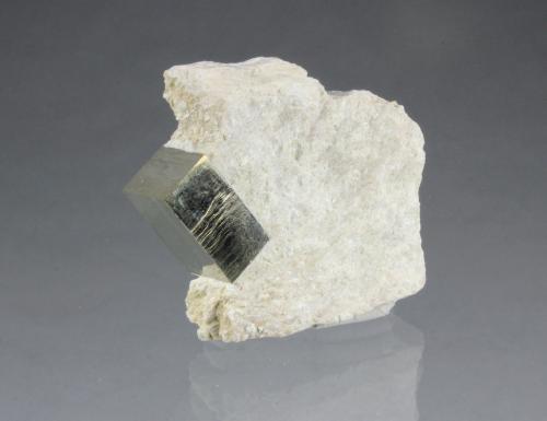 Pyrite<br />Ampliación a Victoria Mine, level 1, De Alcarama Range, Navajún, Comarca Cervera, La Rioja, Spain<br />54mm x 18mm x 61mm<br /> (Author: Don Lum)