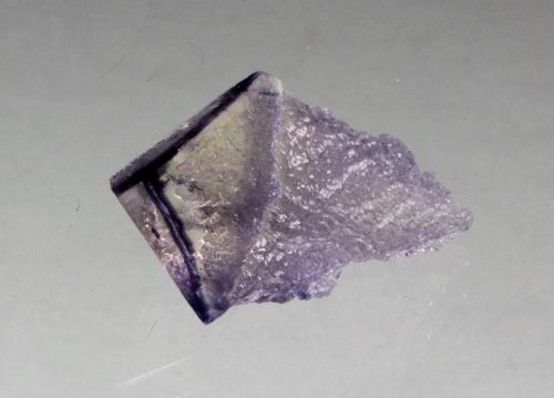 Fluorite<br />Elmwood Mine, Carthage, Central Tennessee Ba-F-Pb-Zn District, Smith County, Tennessee, USA<br />47mm x 33mm x 27mm<br /> (Author: Don Lum)