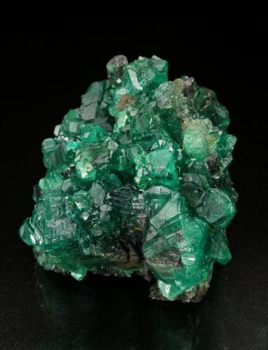 Beryl (variety emerald)<br />Chivor mining district, Municipio Chivor, Eastern Emerald Belt, Boyacá Department, Colombia<br />Cluster=43x36x38mm<br /> (Author: Fiebre Verde)