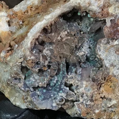 Rosasite, Quartz and Quartz (variety chalcedony)<br />Fat Jack Mine, Lane Mountain, Crown King, Pine Grove District, Bradshaw Mountains, Yavapai County, Arizona, USA<br />6cm<br /> (Author: TripleRoyale)