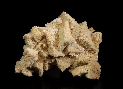 Dolomite<br />Tsumeb Mine, Tsumeb, Otjikoto Region, Namibia<br />6.1 x 7.7 cm<br /> (Author: crosstimber)