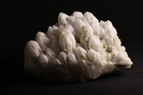 Quartz<br />San Juan de Rayas Mine, Guanajuato, Municipio Guanajuato, Mexico<br />12.3 x 8.3 x 6.7 centimeters<br /> (Author: Ricardo Melendez)