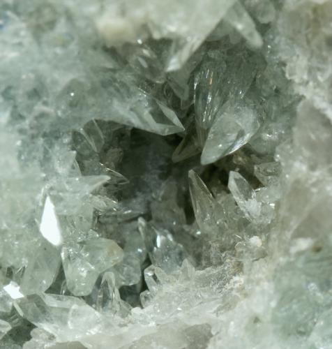 Phosphophyllite<br />Hagendorf, Waidhaus, Oberpfälzer Wald, Alto Palatinado/Oberpfalz, Baviera/Bayern, Alemania<br />Main crystal size: 0.2 × 0.1 cm<br /> (Author: Jordi Fabre)