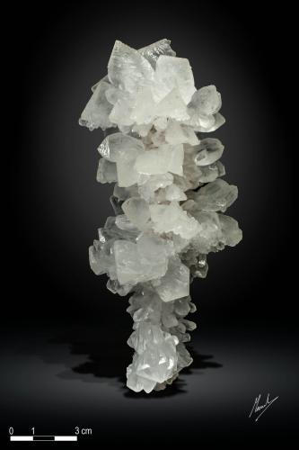 Calcite<br />Wenshan, Wenshan Autonomous Prefecture, Yunnan Province, China<br />165 x 68 mm<br /> (Author: Manuel Mesa)