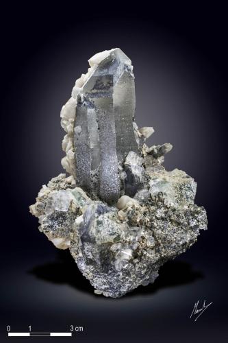 Quartz, Dolomite and Fluorite<br />Piaotang Mine, Dayu, Ganzhou Prefecture, Jiangxi Province, China<br />120 x 103 mm<br /> (Author: Manuel Mesa)