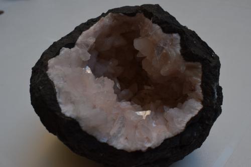 Heulandita-Ca<br />Pune District (Poonah District), Maharashtra, India<br />10 x 10 x 9 cm<br /> (Autor: Antonio Alcaide)