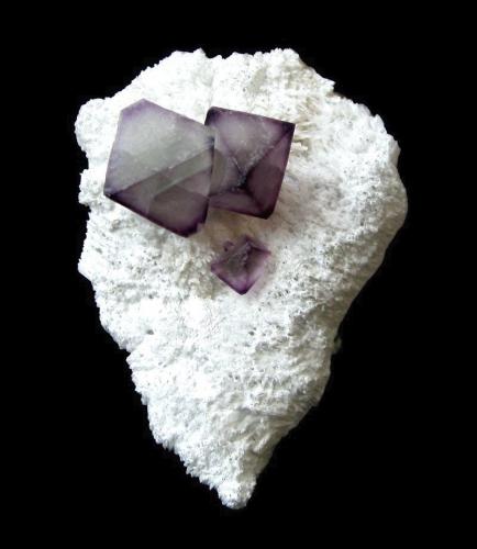 Fluorite<br />De'an Mine, Wushan, De'an, Jiujiang Prefecture, Jiangxi Province, China<br />Specimen size 4 cm, largest crystal 1 cm<br /> (Author: Tobi)