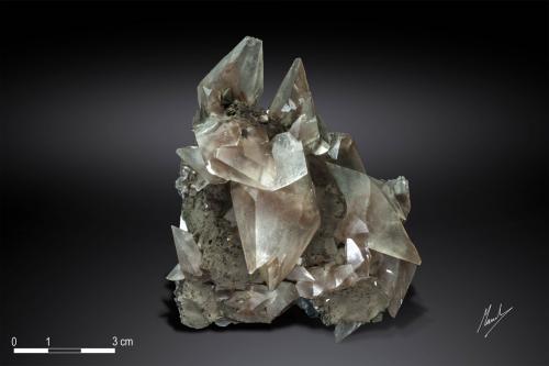 Calcite<br />Tonglüshan Mine, Edong, Daye, Huangshi Prefecture, Hubei Province, China<br />93 X 77 mm<br /> (Author: Manuel Mesa)