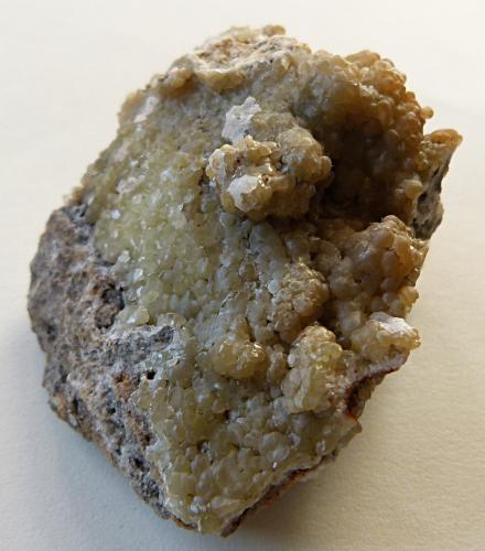Smithsonite<br />Mina Moulds Top, Arkengarthdale, Yorkshire, Inglaterra / Reino Unido<br />5cm<br /> (Author: colin robinson)