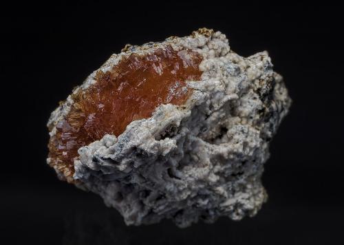 Olmiite<br />Mina N'Chwaning II, Zona minera N'Chwaning, Kuruman, Kalahari manganese field (KMF), Provincia Septentrional del Cabo, Sudáfrica<br />5.1 x 3.7 cm<br /> (Author: am mizunaka)
