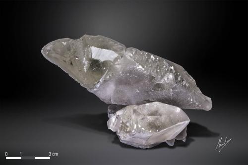 Calcite<br />Jiepaiyu Mine (Shimen Mine), Shimen County, Changde Prefecture, Hunan, China<br />122 x 70 mm<br /> (Author: Manuel Mesa)