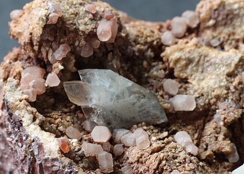 Baryte on Calcite<br />Frizington Parks (Iron Ore), Frizington, West Cumberland Iron Field, former Cumberland, Cumbria, England / United Kingdom<br />2cm<br /> (Author: colin robinson)