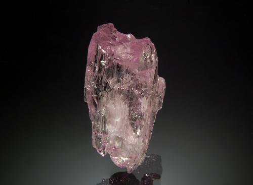 Spodumene (variety kunzite)<br />Urucum Mine, Barra do Cuieté, Conselheiro Pena, Minas Gerais, Brazil<br />2.7 x 6.2 cm<br /> (Author: crosstimber)