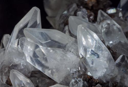 Calcite<br />Mina Bigrigg, Bigrigg, West Cumberland Iron Field, (antes Cumberland), Cumbria, Inglaterra / Reino Unido<br />Main crystal size: 2.8 × 1.7 cm<br /> (Author: Jordi Fabre)
