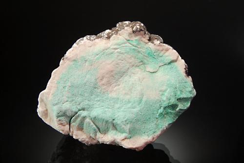 Datolite<br />Centennial Mine, Centennial No. 6 shaft, Centennial, Houghton County, Michigan, USA<br />7.5 x 9.5 cm<br /> (Author: crosstimber)