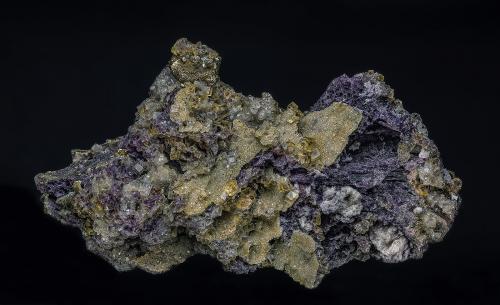 Fluorite, Marcasite, Quartz<br />Marienschacht Mine, Wölsendorf, Schwarzach bei Nabburg, Wölsendorf West District, Upper Palatinate/Oberpfalz, Bavaria/Bayern, Germany<br />9.5 x 4.4 cm<br /> (Author: am mizunaka)