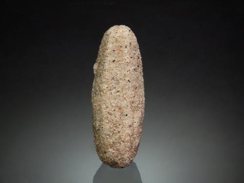 Calcite<br />Rattlesnake Butte, Jackson County, South Dakota, USA<br />1.1 x 3.0 cm<br /> (Author: crosstimber)