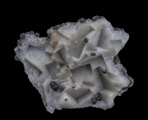 Quartz, Sphalerite<br />Mina Rampgill, Nenthead, Distrito Alston Moor, North Pennines Orefield, (antes Cumberland), Cumbria, Inglaterra / Reino Unido<br />9.3 x 11.0 cm<br /> (Author: am mizunaka)