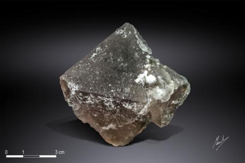 Fluorite<br />Huanggang Mines, Hexigten Banner (Kèshíkèténg Qí), Chifeng (Ulanhad), Inner Mongolia Autonomous Region, China<br />65 x 55 mm<br /> (Author: Manuel Mesa)