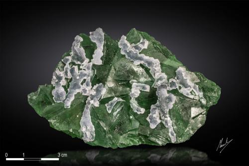 Fluorite<br />Fotang, Yiwu, Jinhua Prefecture, Zhejiang Province, China<br />110 x 72 mm<br /> (Author: Manuel Mesa)
