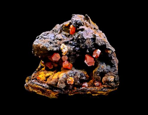 Vanadinite<br />Taouz, Provincia Er Rachidia, Región Drâa-Tafilalet, Marruecos<br />54x49x46mm<br /> (Author: Carlos Pareja)