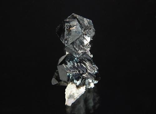Sphalerite<br />Galbraith Quarry, Smithshire, Henderson County, Illinois, USA<br />1.7 x 2.6 cm<br /> (Author: Michael Shaw)