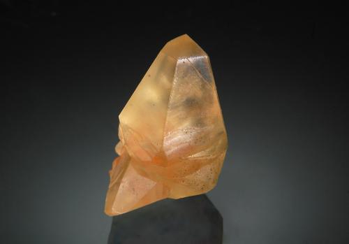 Calcite<br />Gralex Quarry, Mont-sur-Marchienne, Charleroi, Hainaut Province, Wallonia Region, Belgium<br />2.0 x 2.5 cm<br /> (Author: Michael Shaw)