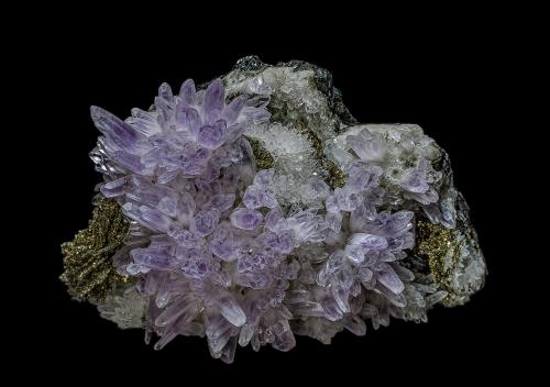 Quartz (variety amethyst), Quartz, Pyrite after Pyrrhotite<br />Naica Mine, Naica, Municipio Saucillo, Chihuahua, Mexico<br />9.8 x 6.6 cm<br /> (Author: am mizunaka)