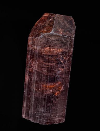 Elbaite<br />Cruzeiro Mine, Santa Maria do Suaçui, Governador Valadares, Vale do Rio Doce, Minas Gerais, Brazil<br />4.0 x 1.7 cm<br /> (Author: am mizunaka)